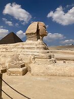 H10 Pyramids View