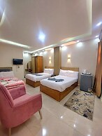 Regent Pyramids View