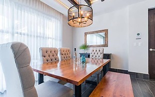 Bright full furnished 2 bedrooms