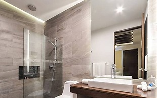 Bright full furnished 2 bedrooms