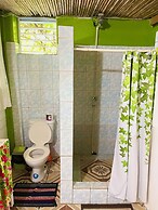 Le Petit Paradis