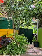 Le Petit Paradis