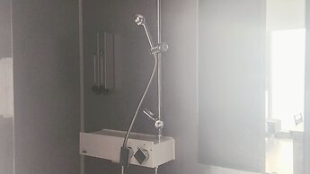 Brown Suites Hotel Sinchon Central