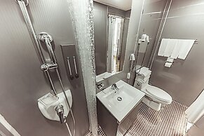 Brown Suites Hotel Sinchon Central