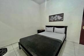 OYO 93482 Penginapan Tenang Lovina