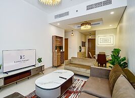 Stylish 1BR with Skyline View - THE BAY
