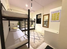 Locomo Hostel Express - Stay Work Eat