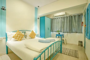 Locomo Hostel Express - Stay Work Eat
