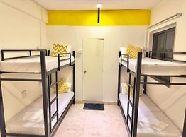 Locomo Hostel Express - Stay Work Eat