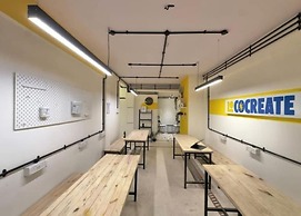 Locomo Hostel Express - Stay Work Eat