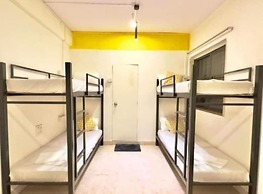 Locomo Hostel Express - Stay Work Eat