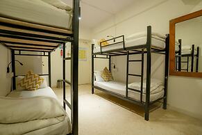 Locomo Hostel Express - Stay Work Eat