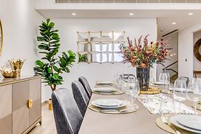 GLOBALSTAY Luxury 3 BR Maid TH Sea View