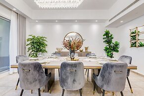 GLOBALSTAY Luxury 3 BR Maid TH Sea View