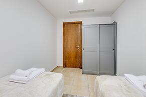 GLOBALSTAY Luxury 3 BR Maid TH Sea View