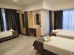 IRENIC HOTEL