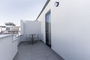 IRENIC HOTEL