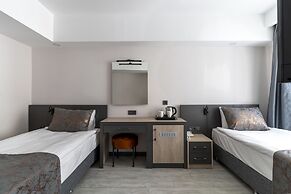 IRENIC HOTEL