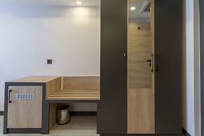 IRENIC HOTEL