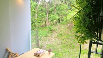 Ao407- 2 Bdr Condo With Forest View, Ao Nang Beach