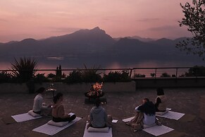 Cape of Senses