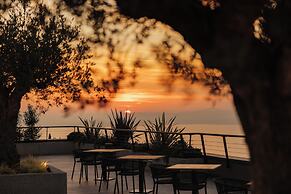 Cape of Senses