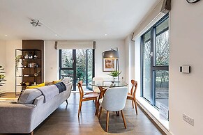 Spacious and Trendy Shoreditch Flat