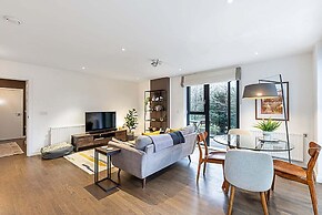 Spacious and Trendy Shoreditch Flat