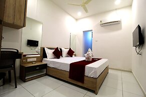 Hotel Near Me