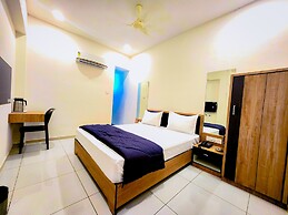Hotel Near Me