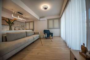 Arvacay Luxury home