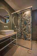 Arvacay Luxury home