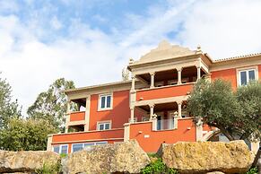 AR Country House