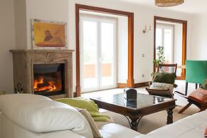 AR Country House