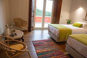 AR Country House