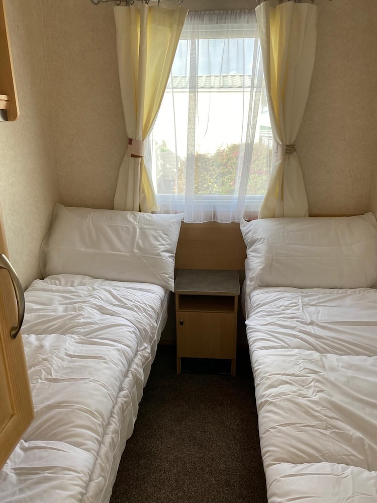 Beach Haven - Silver Beach - Standard