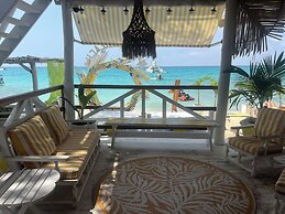 Mio Mio Beach