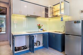 Full Moon Apartments