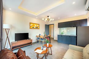 Full Moon Apartments