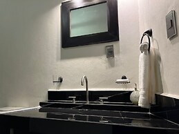 DPJ Hotel