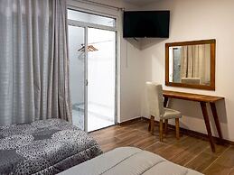 Discover Condesa