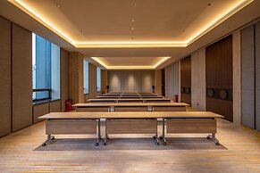 Girdear Hotel