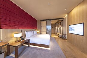 Girdear Hotel
