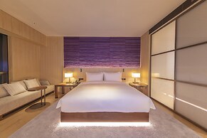 Girdear Hotel