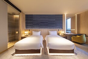 Girdear Hotel