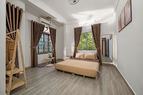KLY APARTMENT HOTEL