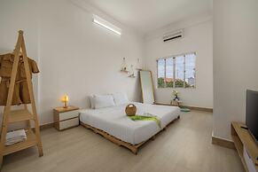 KLY APARTMENT HOTEL