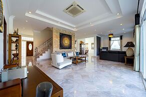 Luxurious 5-Bed Private Pool Villa - PV6