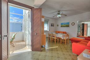 Bel Mare Apartment 200m from beach