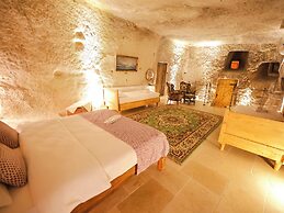 MY CAVE SUITE